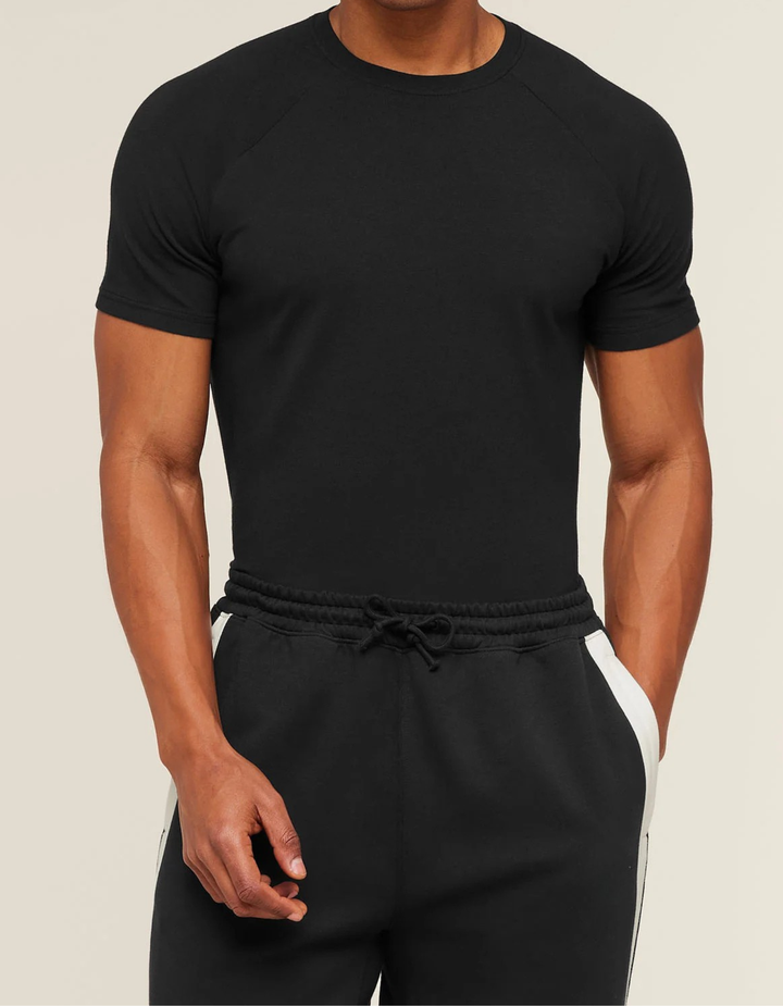 UNFINISHED TRAINING TEE | Black